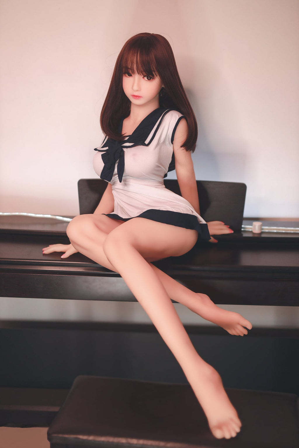 Nizomi: Petite Asian Sex Doll